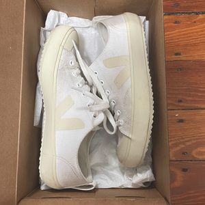 Veja Nova Organic Cotton Canvas Sneakers